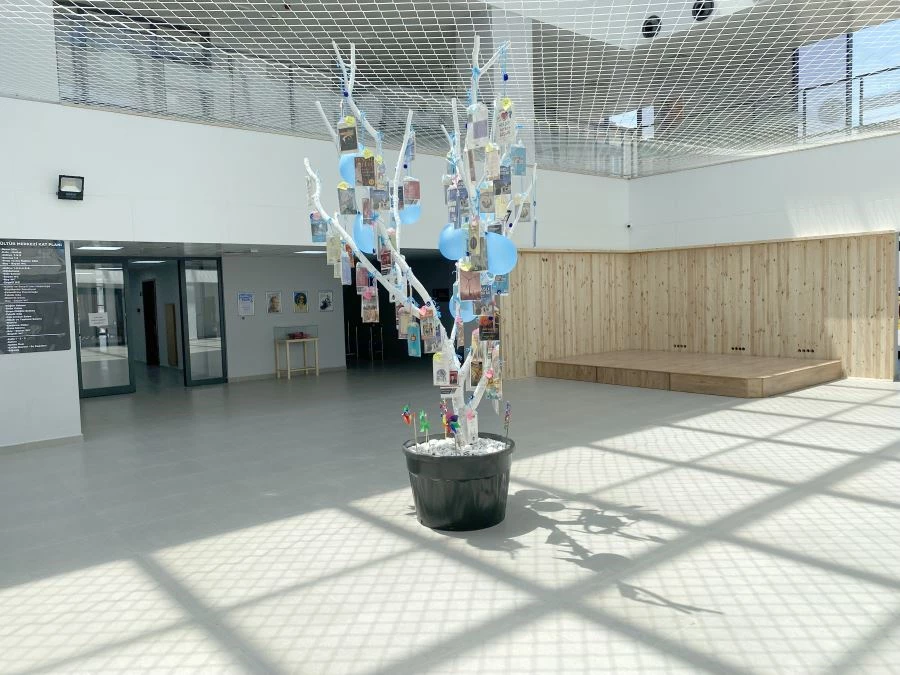 SARAY AKM’DE AĞAÇLAR KİTAP AÇTI