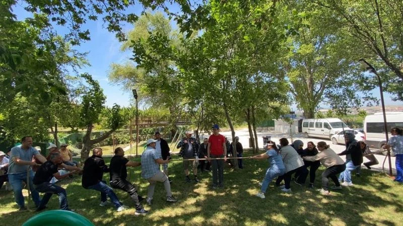 ÖZEL İHTİYAÇ SAHİBİ BİREYLER PİKNİK KEYFİ