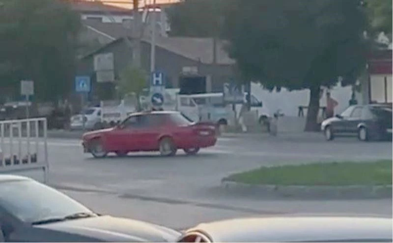DRİFT ATAN SÜRÜCÜYE 21 BİN TL CEZA KESİLDİ