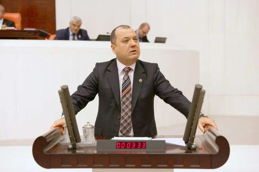 CHP’NİN YEDİ BÖLGE MİLLETVEKİLİNDEN ORTAK İMZALI YASA TEKLİFİ 