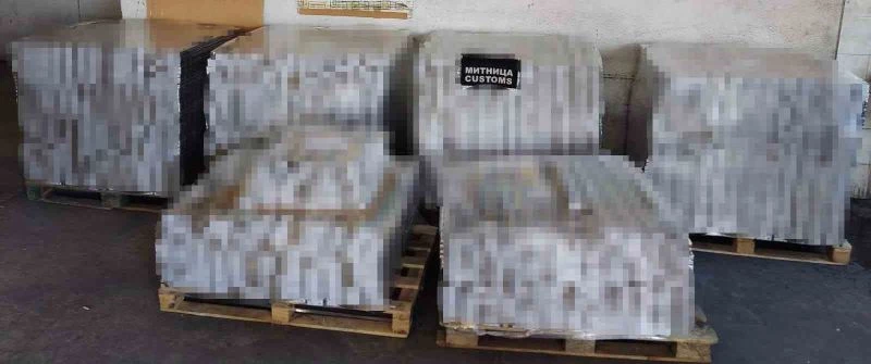 BULGARİSTAN GÜMRÜĞÜNDE 35 BİN 800 PAKET SİGARA ELLE GEÇİRİLDİ