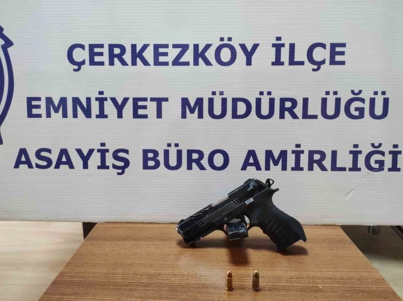 ÇERKEZKÖY’DE OTOMOBİL HIRSIZLIĞI: 3 GÖZALTI