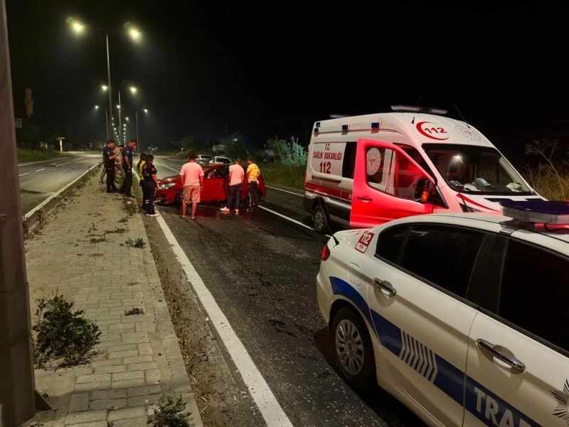 BU SÜRÜCÜ DE REFÜJE ÇARPTI