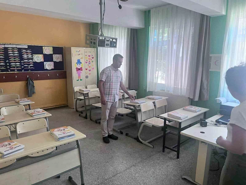 ERGENE’DEKİ OKULLARDA YENİ DÖNEM HAZIRLIKLARI SÜRÜYOR
