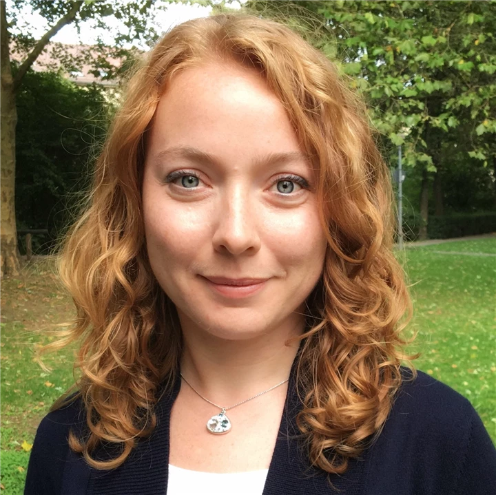 ALMANYA’NIN EN PRESTİJLİ BİLİMSEL ÖDÜLLERİNDEN ’ALFRİED KRUPP ÖDÜLÜ’ ZEYNEP AKATAYA’YA