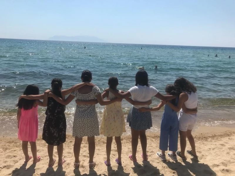 KİMSESİZ ÇOCUKLARIN DENİZ KEYFİ