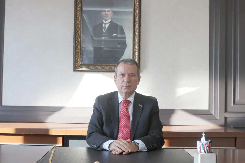 İLK MESAİ GÜNÜNDE EĞİTİMLE İLGİLİ MESAJ VERDİ