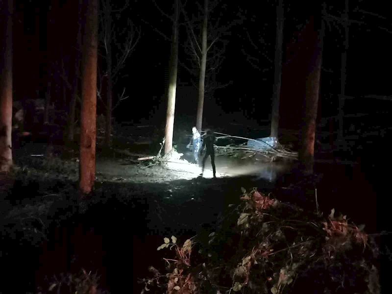 TATİL TESİSİNDE DEHŞETİ YAŞADILAR: SELDE KAYBOLAN 4 KİŞİ ARANIYOR