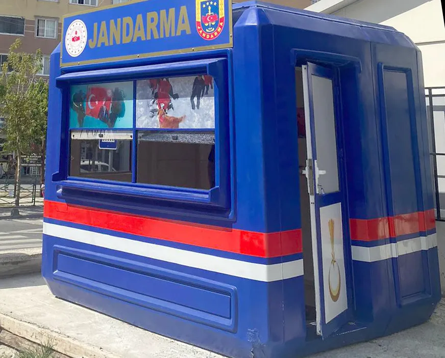 JANDARMA’DAN OKUL ÖNLERİNDE TEDBİR