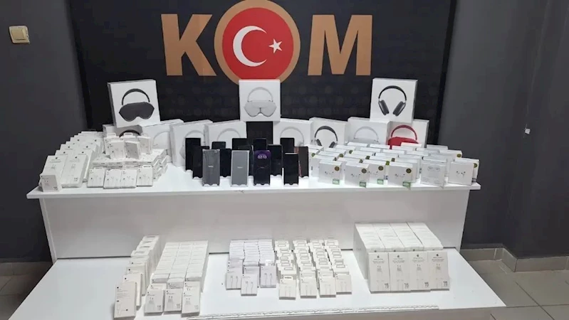 KAÇAK ELEKTRONİK EŞYA ELE GEÇİRİLDİ