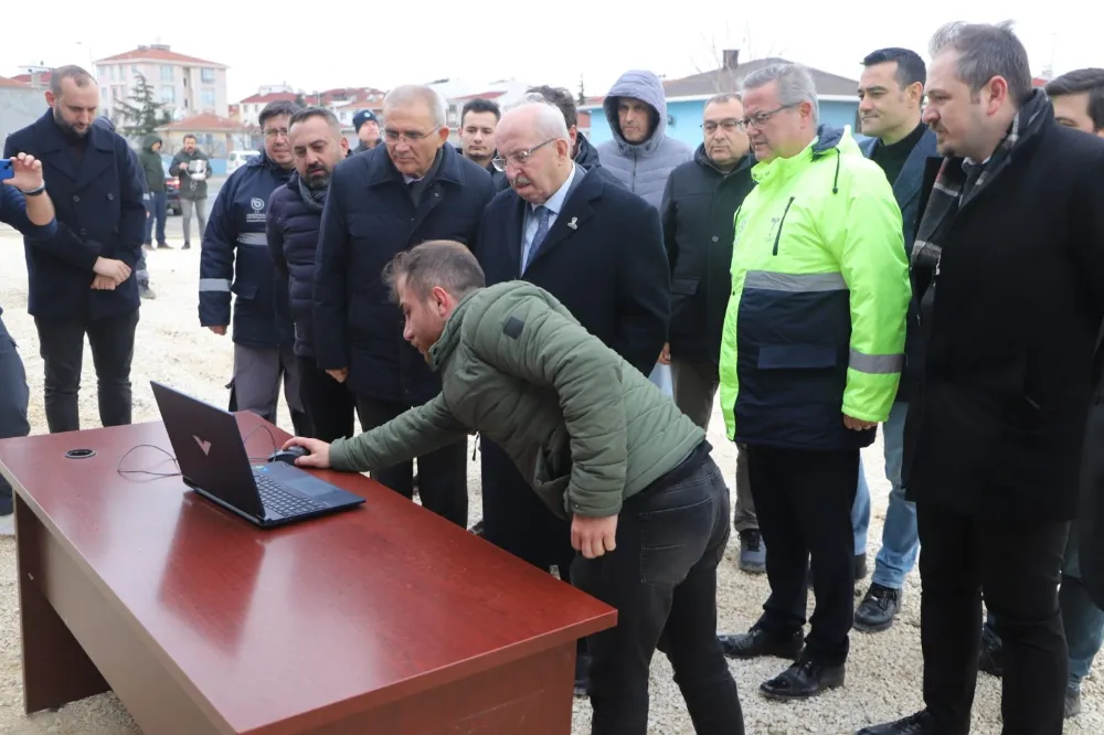 BÜYÜKŞEHİR BELEDİYESİ 3 MİLYON TL`LİK ENERJİ TASARRUFU SAĞLAYAN GES PROJESİNİ HAYATA GEÇİRDİ