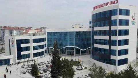 ÇERKEZKÖY DEVLET HASTANESİ 2023’TE 10 BİNDEN FAZLA AMELİYAT YAPTI