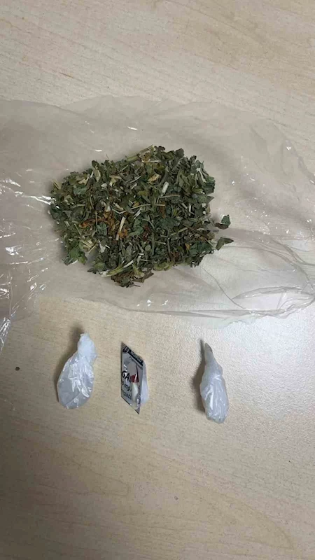 YOKLAMA KAÇAĞI ŞAHIS UYUŞTURUCUYLA YAKALANDI