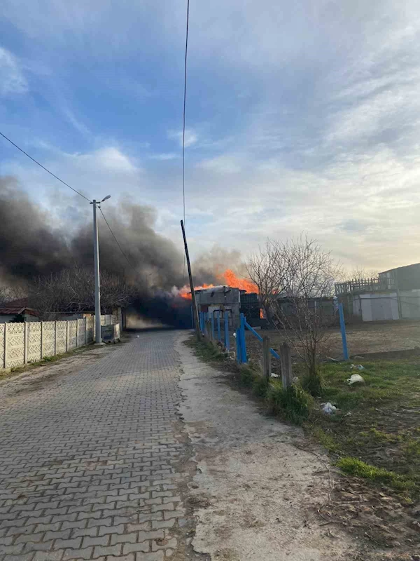 EVDE TÜP PATLADI: 62 YAŞINDAKİ ŞAHIS YANARAK CAN VERDİ