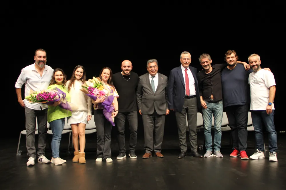 ÇOSB’DEN TİYATRO GÖSTERİSİ