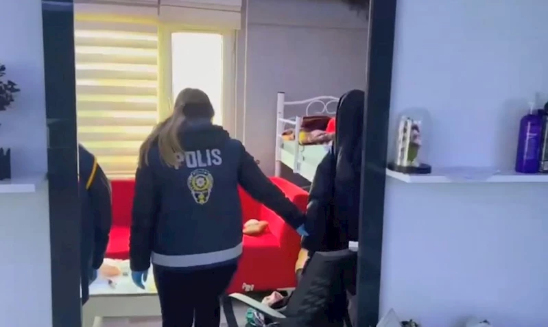 37 KİŞİNİN YAKALANDIĞI FUHUŞ OPERASYONUNUN GÖRÜNTÜLERİ ORTAYA ÇIKTI