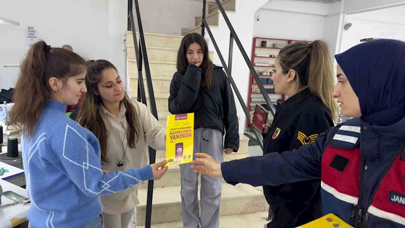 KADIN JANDARMALARDAN SAHADA BİLİNÇLENDİRME FAALİYETİ