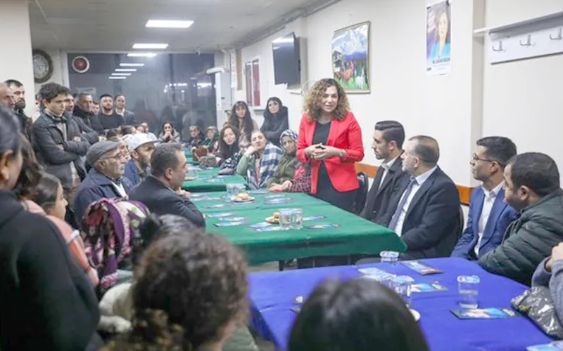 CANDAN YÜCEER HALKLA BULUŞMAYA DEVAM EDİYOR