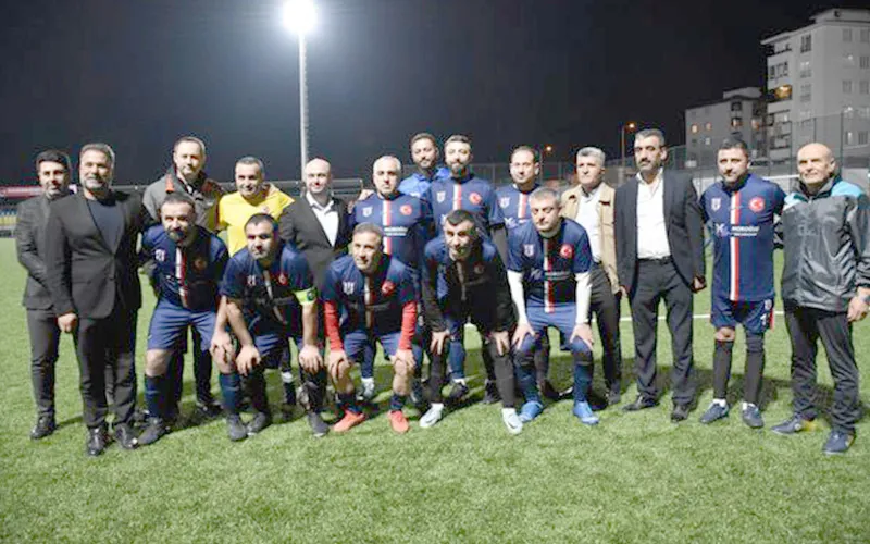 AK PARTİLİ BELEDİYE BAŞKAN ADAYI ABDULLAH ÖĞE GENÇ SPORCULARLA BULUŞTU