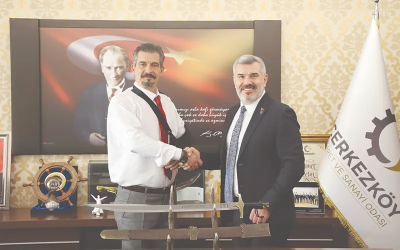 ÇTSO BAŞKANI AHMET ÇETİN’E ANLAMLI HEDİYE