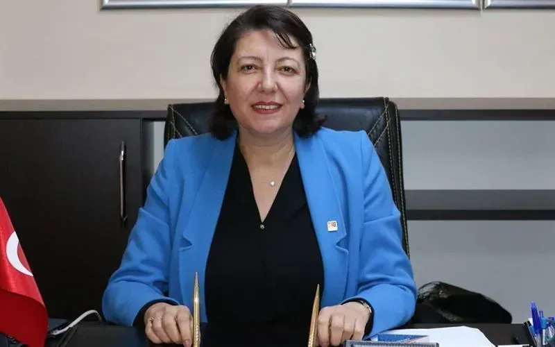  CHP İLÇE BAŞKANI DÖNMEZ: ÖZLEMİMİZ DÜNDEN DAHA BÜYÜK!