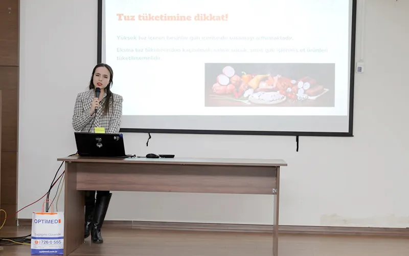 ‘RAMAZAN AYI’NDA SAĞLIKLI BESLENME’ SEMİNERİ DÜZENLENDİ