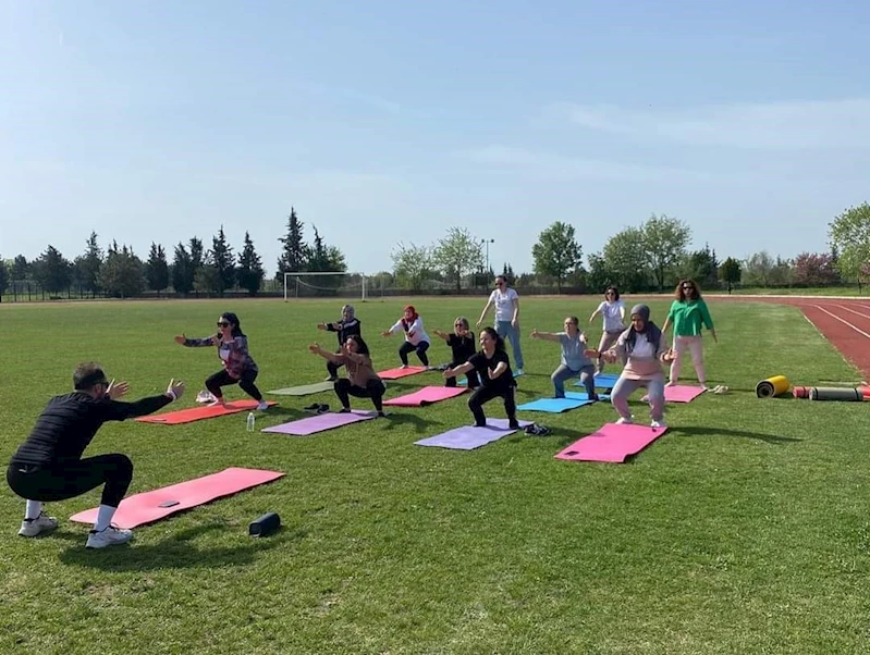 SAĞLIK ÇALIŞANLARINA EGZERSİZ ETKİNLİĞİ 