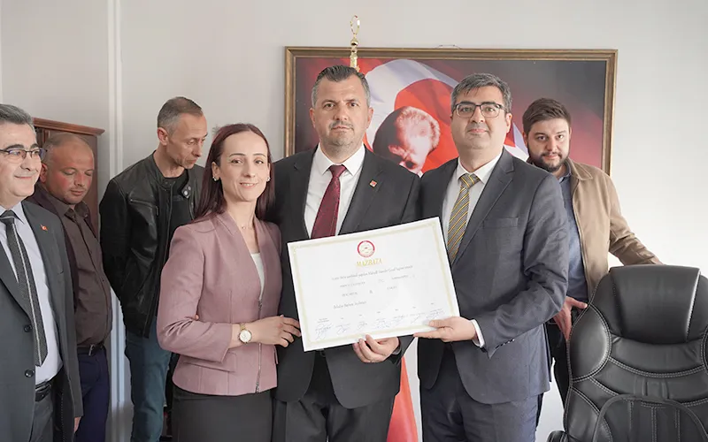 SEÇİMİ REKORLA KAZANAN TAŞYASAN MAZBATASINI ALDI