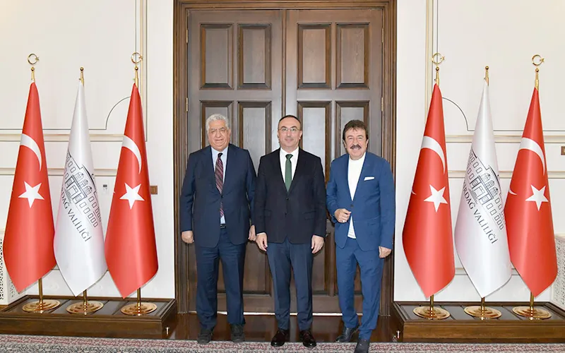 ÜNLÜ ŞAİR TEKİRDAĞ VALİSİ SOYTÜRK’Ü ZİYARET