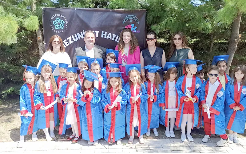 ÇOCUK AKADEMİSİ’NDE MEZUNİYET HEYECANI