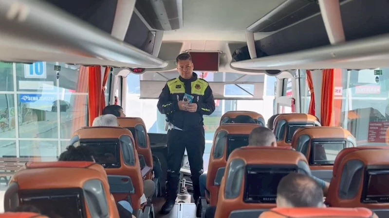 YOLCU OTOBÜSLERİNDE BİLİNÇLENDİRME ÇALIŞMASI 