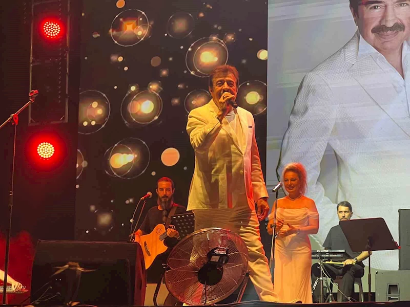 TEKİRDAĞ’DA AHMET SELÇUK İLKAN RÜZGARI ESTİ