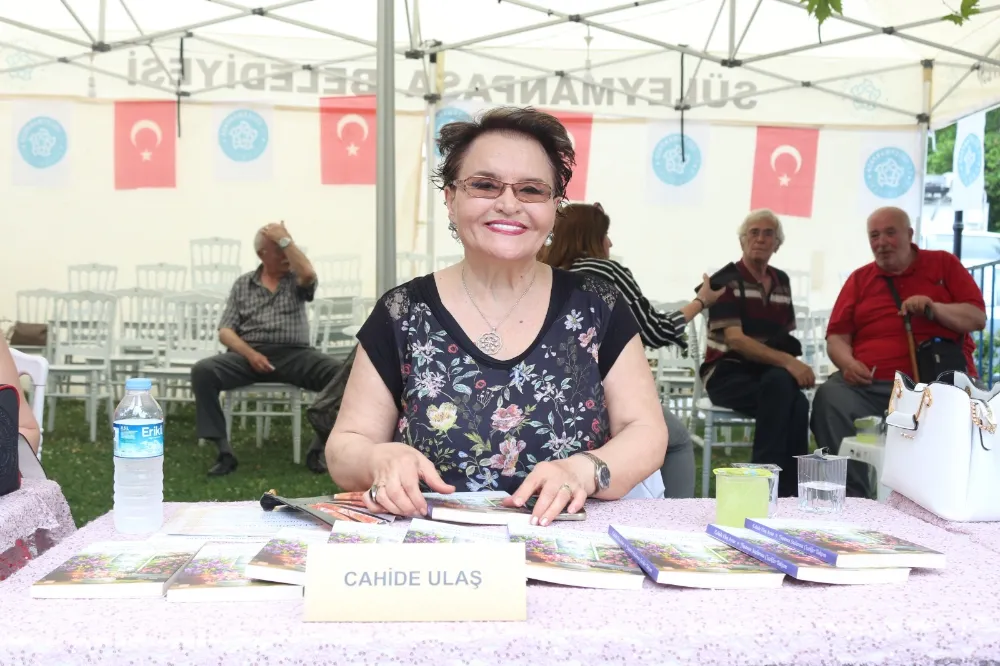 FESTİVAL KÜLTÜR ÇADIRI YEREL VE ULUSAL İSİMLERİ OKUYUCULARI İLE BULUŞTURUYOR