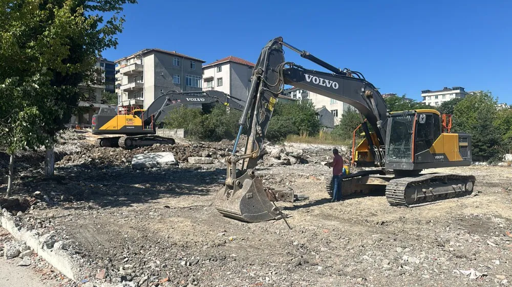 MÜJGAN VE SERKAN KARAGÖZ ÇİFTİNİN YAPIMINI ÜSTELNDİĞİ CAMİ İNŞAATI BAŞLADI