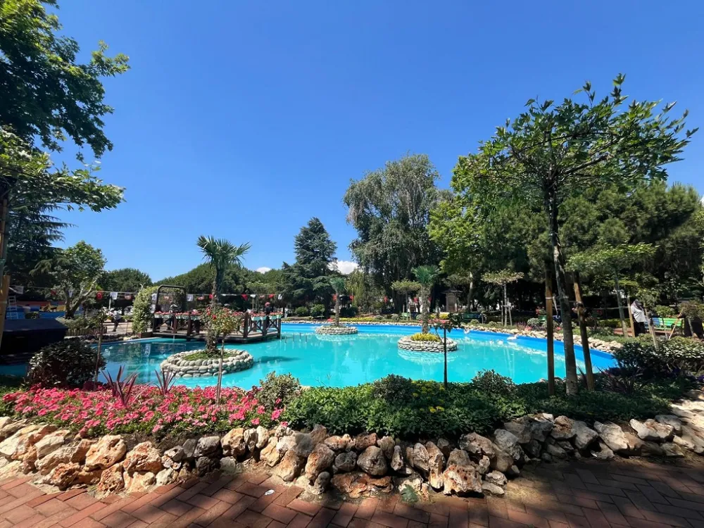 TÜRK-MACAR DOSTLUK PARKI YENİ YÜZÜYLE HİZMETTE