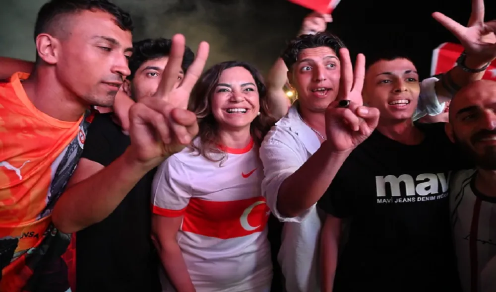 TEKİRDAĞ ZAFER COŞKUSUNU BÜYÜŞEHİR’LE YAŞADI