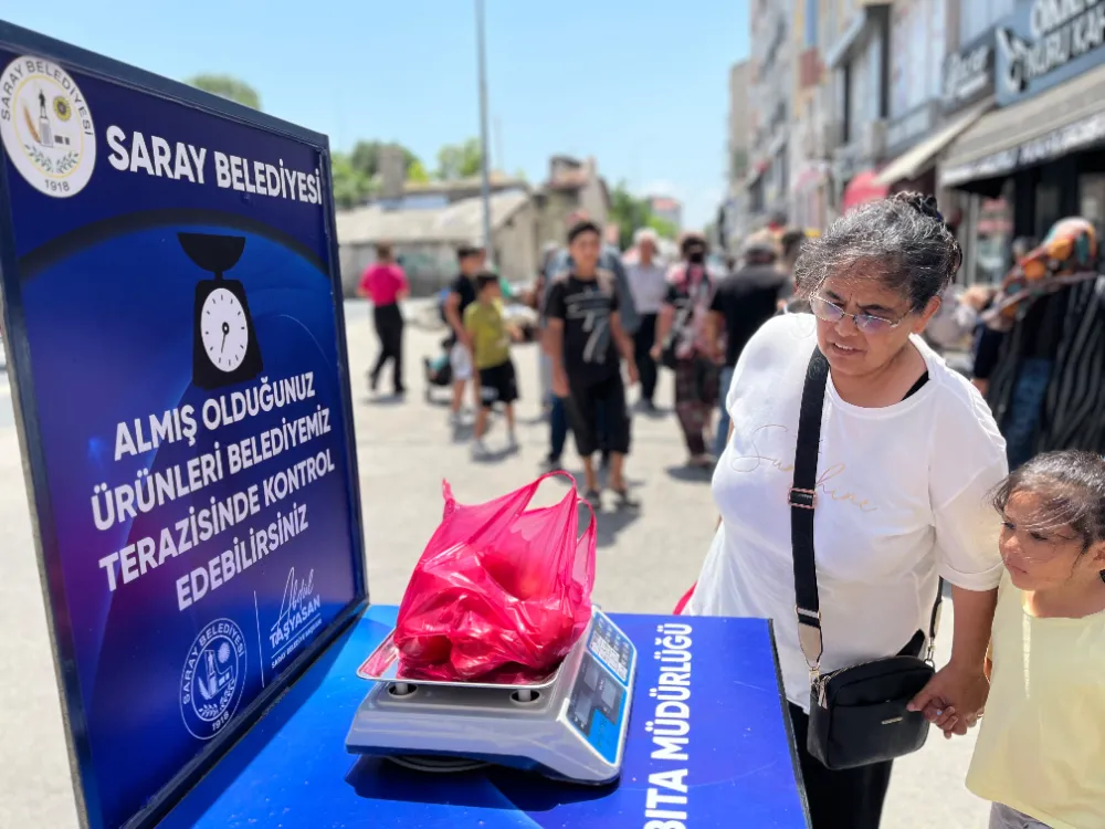 SARAY BELEDİYESİ’NDEN PAZARDA TERAZİ KONTROL İSTASYONU