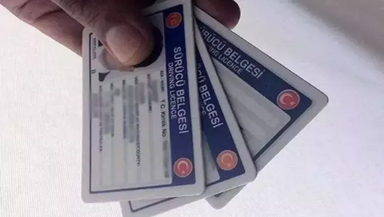 ÇERKEZKÖY’DE BİNLERCE VATANDAŞ KİMLİK VE SÜRÜCÜ BELGESİNİ YENİLEMEDİ