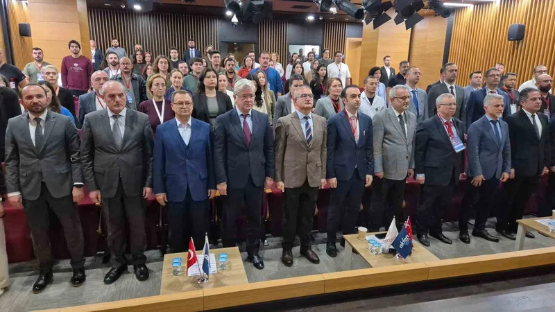 TEKİRDAĞ’DA ACİL GÜNLERİ SEMPOZYUMU DÜZENLENDİ