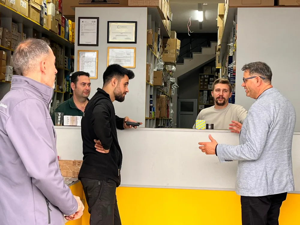 ‘TERÖRSÜZ TÜRKİYE’ İÇİN SANAYİ ESNAFIYLA BULUŞTULAR