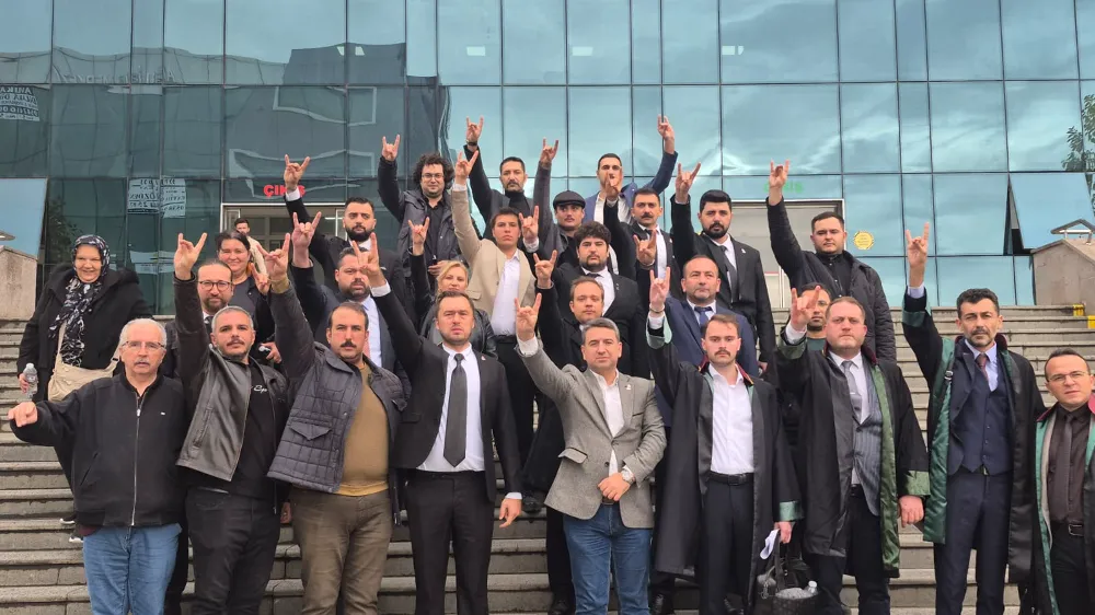 ZAFER PARTİLİ ALTINTAŞ’A AÇILAN CUMHURBAŞKANI’NA HAKARET DAVASI ERTELENDİ