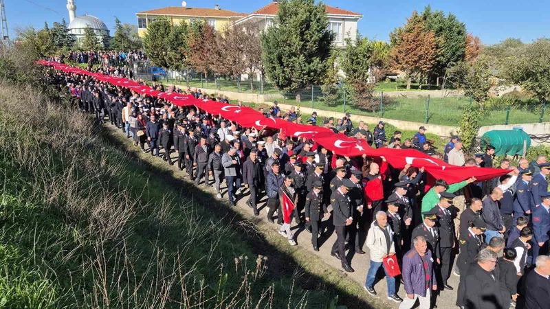 TEKİRDAĞLI ŞEHİT İLKER AYKUT SON YOLCULUĞUNA UĞURLANDI: EŞİ VE OĞLU ASKERİ KIYAFET GİYDİ