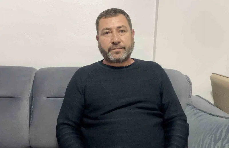 MANTAR TOPLARKEN YILANA BASTI