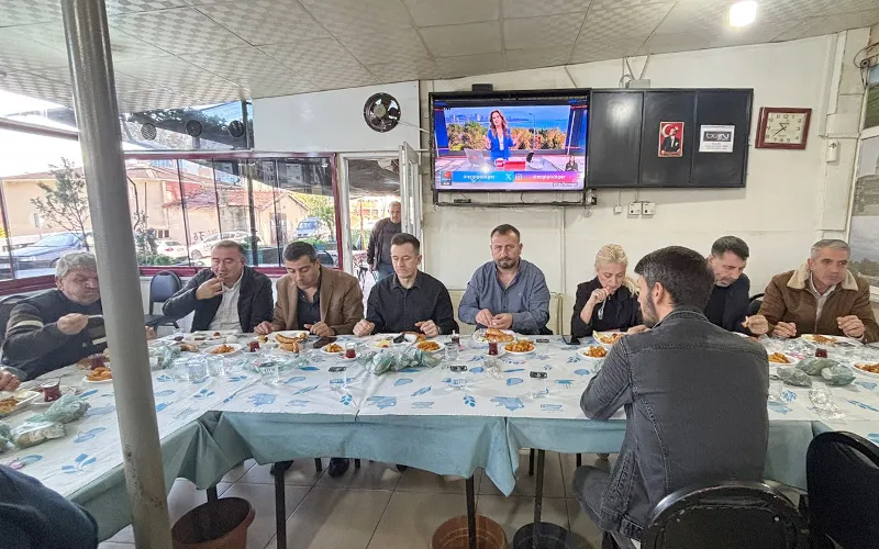 EDİRNELİLER DERNEĞİ GELENEKSEL KAHVALTIDA BULUŞTU