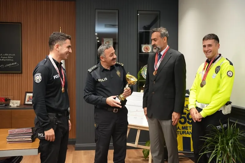 TEKİRDAĞ EMNİYET MÜDÜRLÜĞÜ BASKETBOL TAKIMI, TÜRKİYE FİNALLERİ YOLCUSU