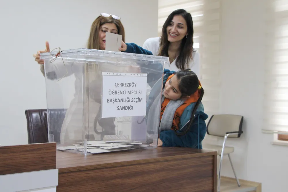 ÇERKEZKÖY ÖĞRENCİ MECLİSİ İLÇE SEÇİMLERİ TAMAMLANDI