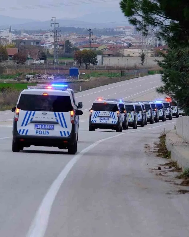 KIRKLARELİ’NDE EMNİYET TEŞKİLATINA 64 YENİ ARAÇ