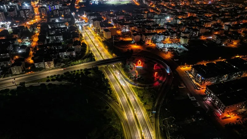 KENT AYDINLATMA ÇALIŞMALARI SÜRÜYOR