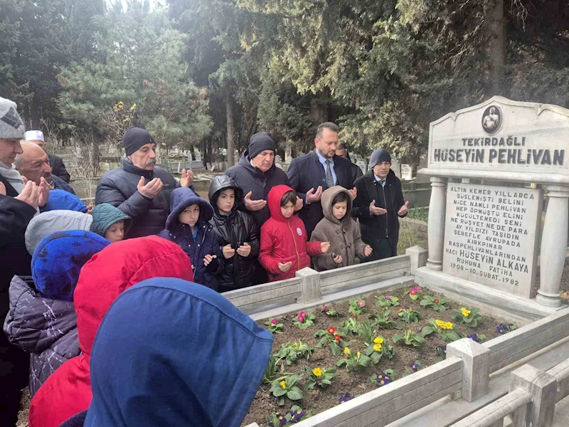 FRANSA KASIRGASI LAKAPLI HÜSEYİN ALKAYA, MEZARI BAŞINDA ANILDI