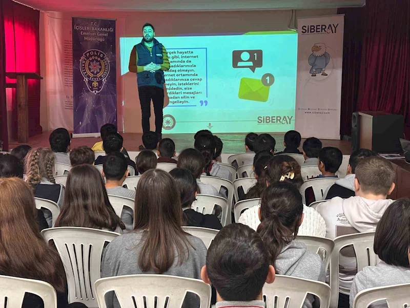 TEKİRDAĞ’DA ÖĞRENCİLER SİBER TEHLİKELERE KARŞI BİLGİLENDİRİLDİ